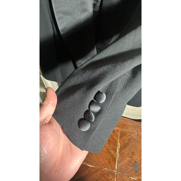 Vintage Donna Karan Tuxedo Jacket Sz. 48 Reg - Picture 4 of 5